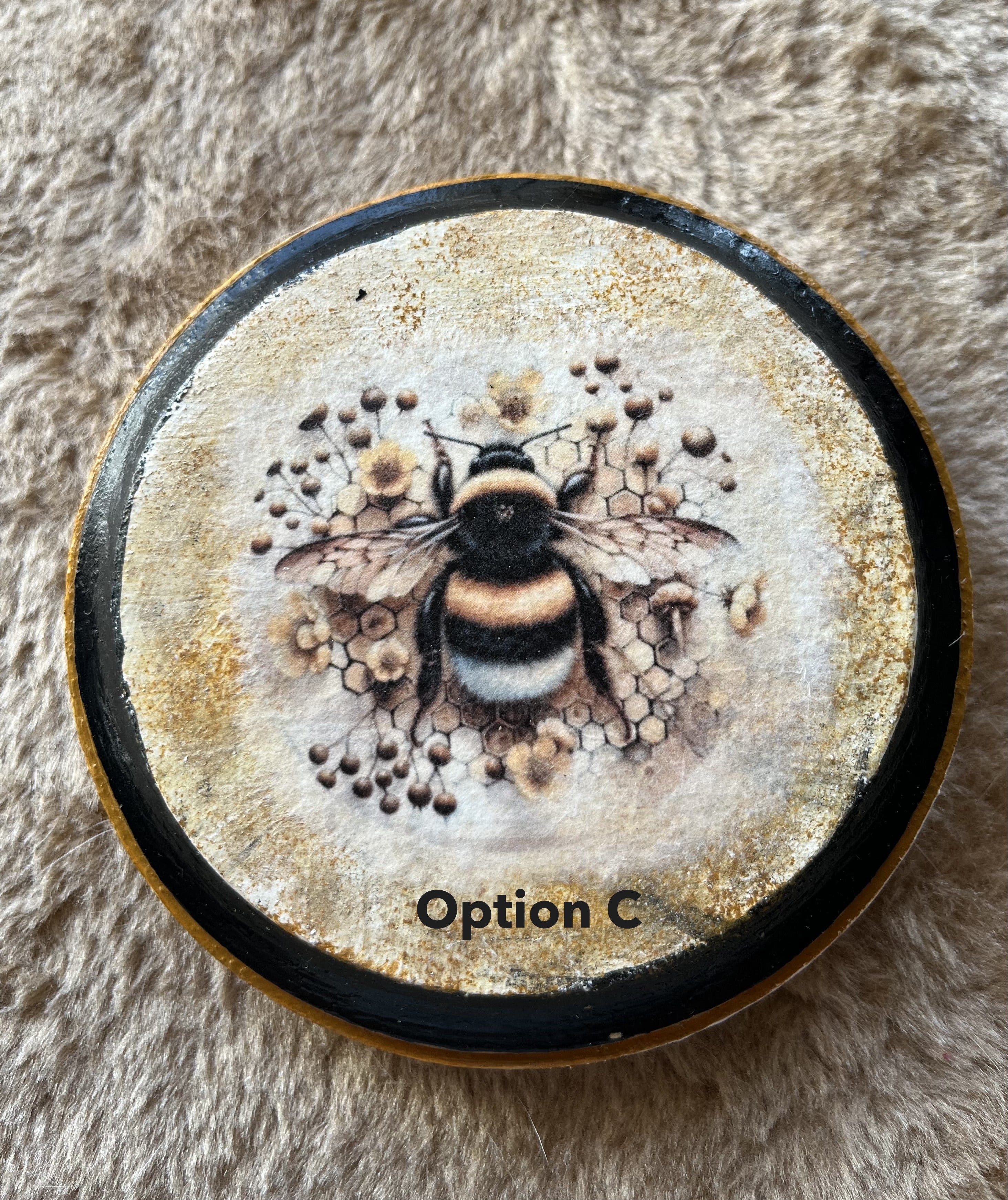 Handmade Vintage Bee Wall Plaques with Pressed Flowers - Set of 3